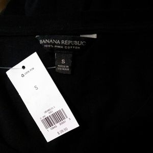Banana Republic V-neck Tee